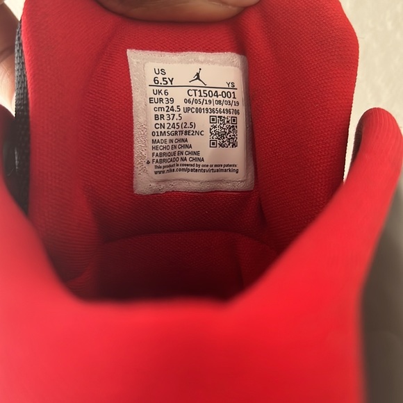 Air Jordan 11 (XI) unisex - Picture 8 of 8